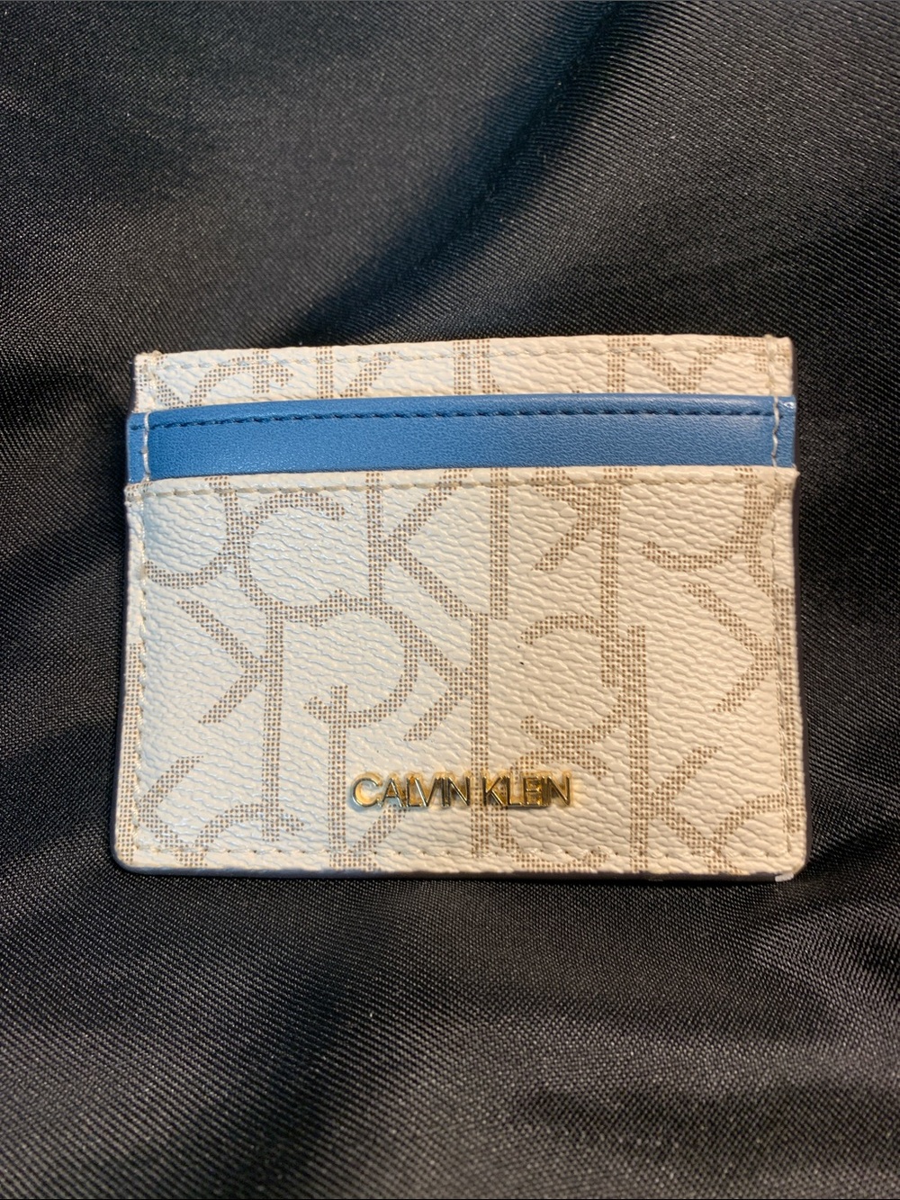 Calvin Klein Cream/Blue  Monogram  Logo Slim Card Holder Case Wallet